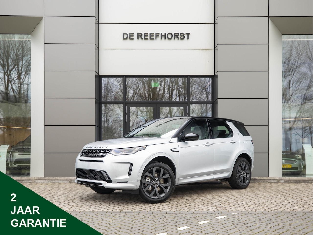 Land Rover Discovery Sport - P300e R-Dynamic SE | Interactive Driver Display | Panoramadak | Meridian | Cold Climate Pa - AutoWereld.nl