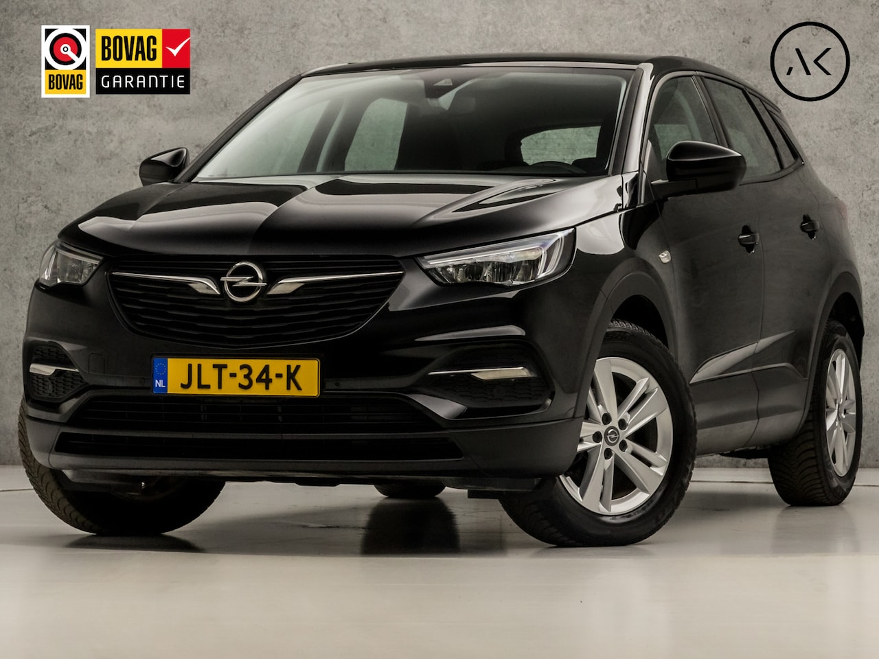 Opel Grandland X - 1.2 Turbo Sport Automaat (APPLE CARPLAY, GROOT NAVI, PARKEERSENSOREN, SPORTSTOELEN, CRUISE - AutoWereld.nl
