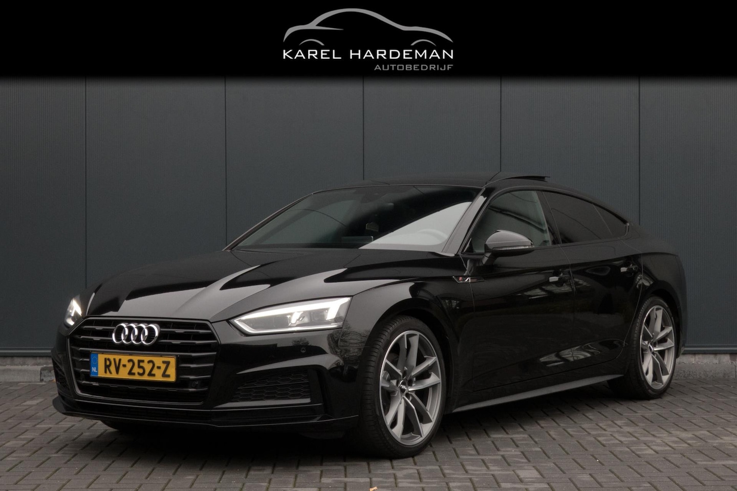 Audi A5 Sportback - 2.0 TFSI MHEV Sport S-line Edition | SFEERVERLICHTING | STOELVERWARMING | BLACK OPTIC PAKK - AutoWereld.nl