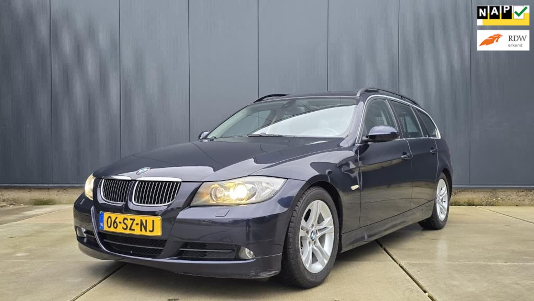 BMW 3-serie Touring - 325i High Executive DEALER OND - AutoWereld.nl