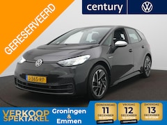 Volkswagen ID.3 - First 58 kWh | Navigatie | Adaptive Cruise | Stoelverwarming | 18" LM
