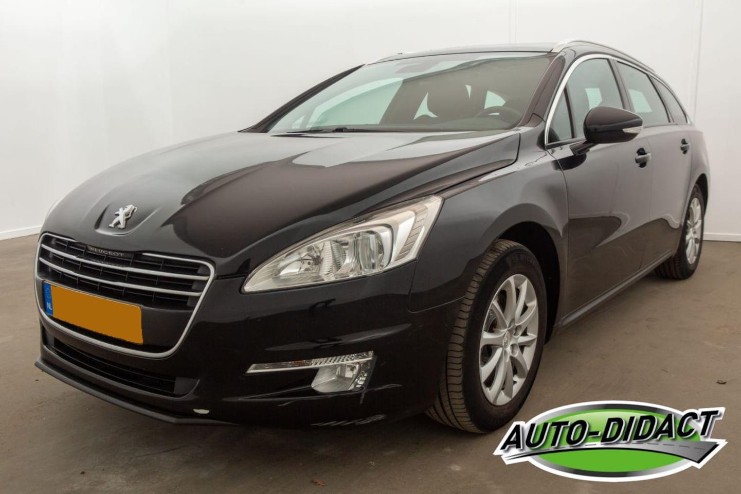 Peugeot 508 - Pano 1.6 THP 115 kW Blue Lease Executive - AutoWereld.nl