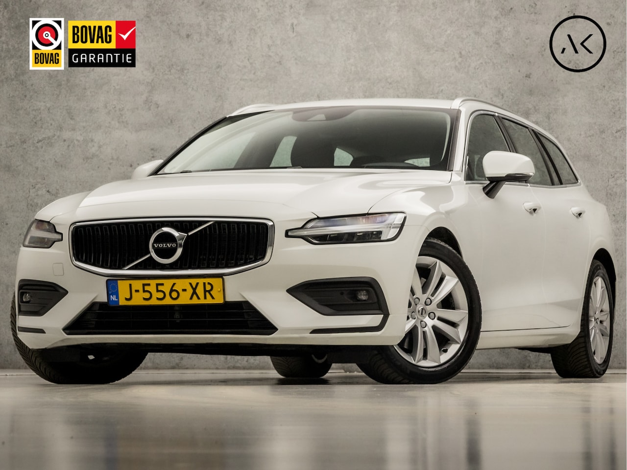 Volvo V60 - 2.0 B3 Sport 177Pk Automaat (APPLE CARPLAY, GROOT NAVI, CAMERA, ADAPTIVE CRUISE, SPORTSTOE - AutoWereld.nl