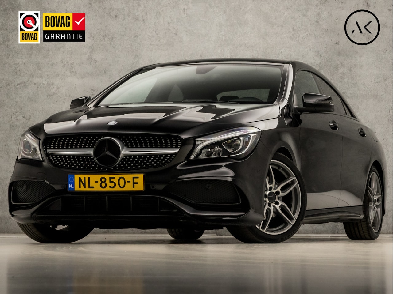 Mercedes-Benz CLA-Klasse - 180 AMG Sport Automaat (GROOT NAVI, LEDER/ALCANTARA, DIAMOND GRILL, GETINT GLAS, SPORTSTOE - AutoWereld.nl