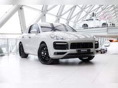 Porsche Cayenne Coupé - 3.0 E-Hybrid | Chalk grey | Burmester Audio |