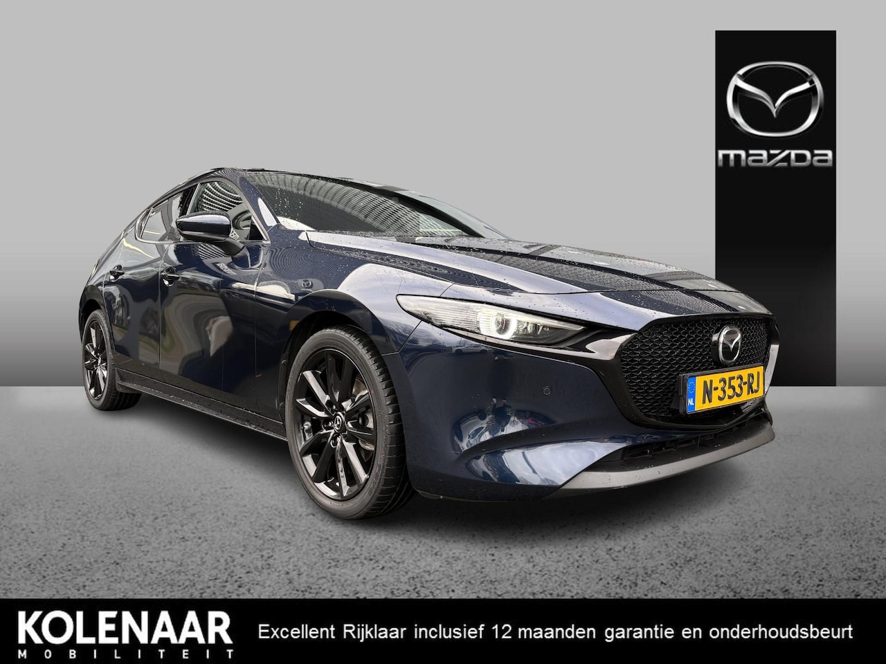 Mazda 3 - 2.0 e-Sky-X 186pk Luxury /1e eigenaar/Dealeronderhouden/Navi/HUD/Airco/Keyless/Leder/CarPl - AutoWereld.nl