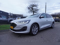 Ford Focus Wagon - 1.0 EcoBoost Hybrid 125pk Titanium TREKHAAK Multi Media