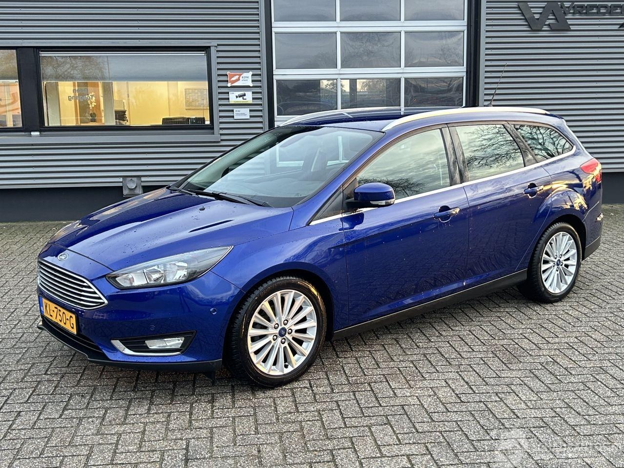 Ford Focus Wagon - 1.0 Titanium 1.0 Titanium - AutoWereld.nl