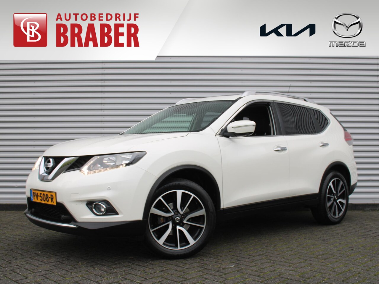 Nissan X-Trail - 1.6 DIG-T Connect Edition | Navi | 19" LM | Trekhaak | Cruise | PDC | Camera | Panoramadak - AutoWereld.nl