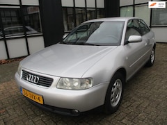 Audi A3 - 1.6 Attraction