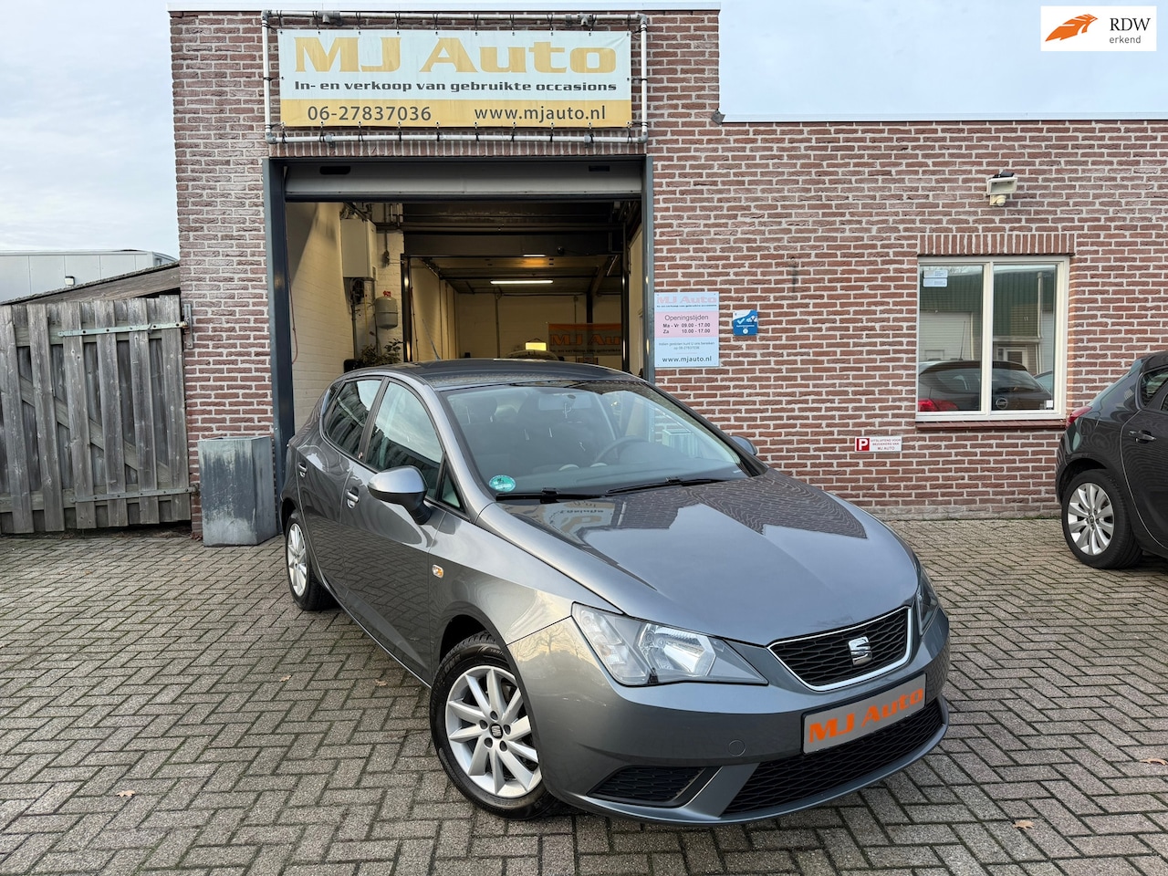 SEAT Ibiza - 1.0 MPI Reference airco PDC bluetooth - AutoWereld.nl