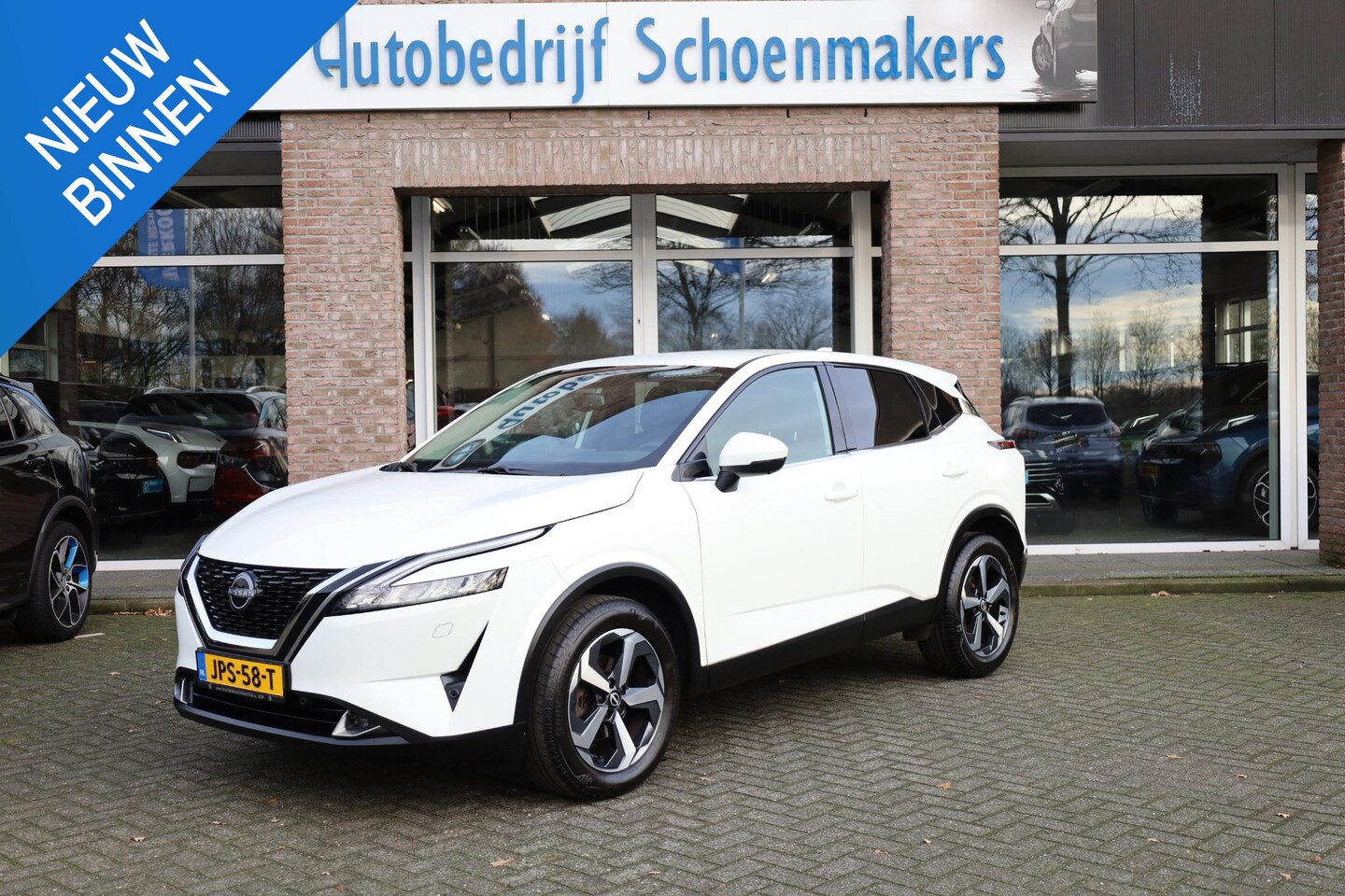 Nissan Qashqai - 1.3 MHEV Xtronic N-Connecta STOEL/STUUR/RUITVERW. CARPLAY 360-CAMERA DAB CRUISE-ADAPTIVE C - AutoWereld.nl