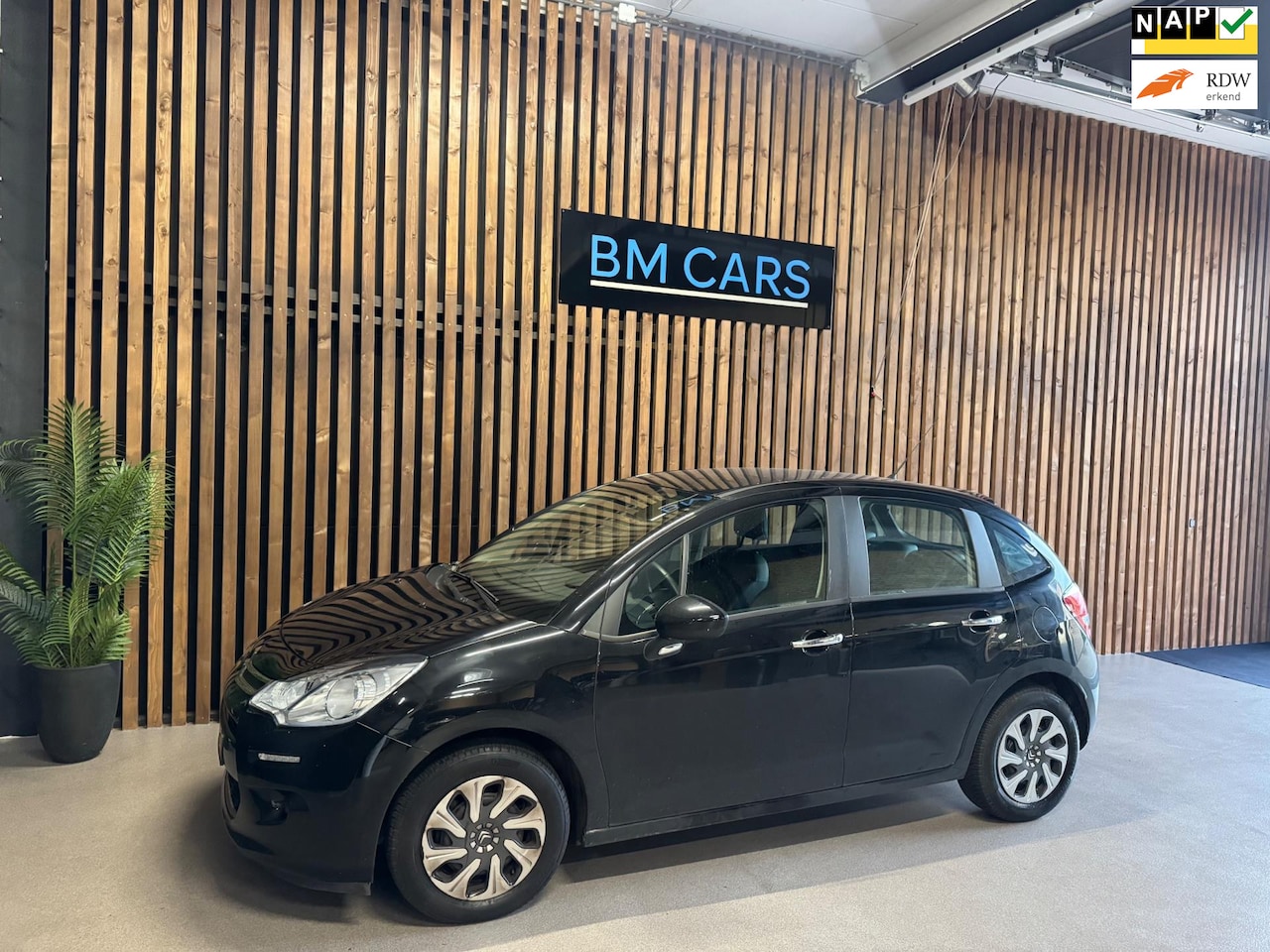 Citroën C3 - 1.0 VTi Tendance Airco, Trekhaak, Pdc - AutoWereld.nl