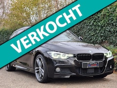 BMW 3-serie Touring - 330i M Sport X-Drive CarPlay Dig. Teller 6wb Line assist Dode Hoek ACC NAP NL Stuurverwarm