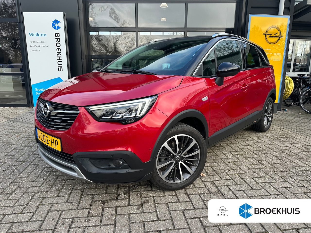 Opel Crossland X - 1.2 130PK Turbo Innovation+ AUTOMAAT | TREKHAAK AFNEEMBAAR| STOEL-, STUUR- EN VOORRUITVERW - AutoWereld.nl