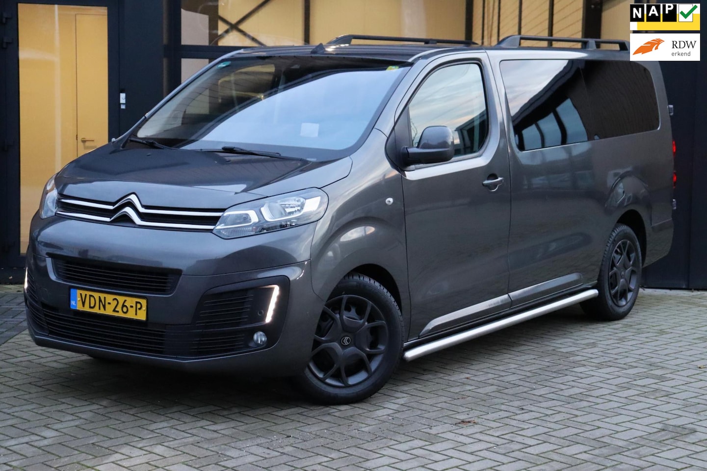 Citroën Jumpy - 2.0 BlueHDI 180 XL Driver DC | NAP | Eerste Eigenaar | Leder | 360 Camera | Cruise | Headu - AutoWereld.nl