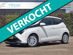 Toyota Aygo - 1.0 VVT-i x-play Carplay*Camera*Airco