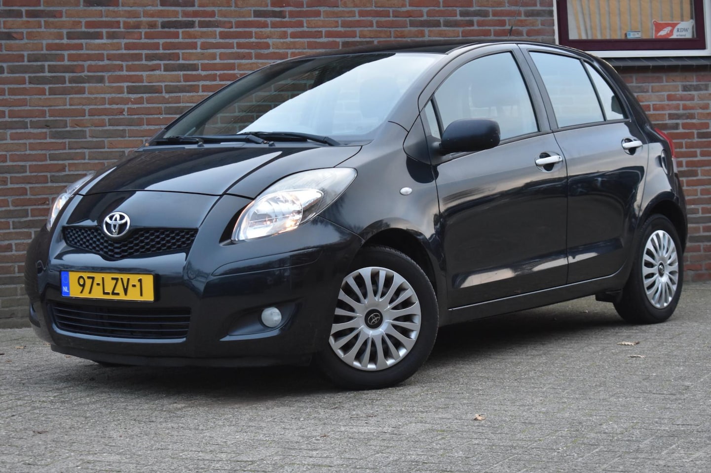 Toyota Yaris - 1.3 VVTi Aspiration '10 Clima Inruil mogelijk - AutoWereld.nl