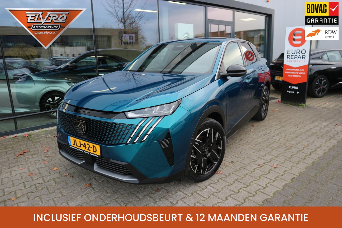 Peugeot 3008 - 1.2 Hybrid 136 Allure NAVI CAMERA KEYLESS RIJKLAARPRIJS!! - AutoWereld.nl