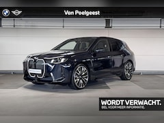 BMW iX - xDrive45 101 kWh | Selections | Trekhaak met elektrisch wegklapbare kogel