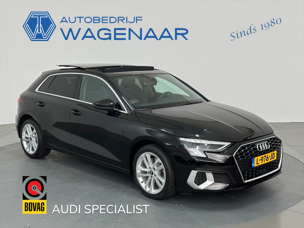 Audi A3 - 30 TFSI BNS EDITION PANORAMADAK - AutoWereld.nl