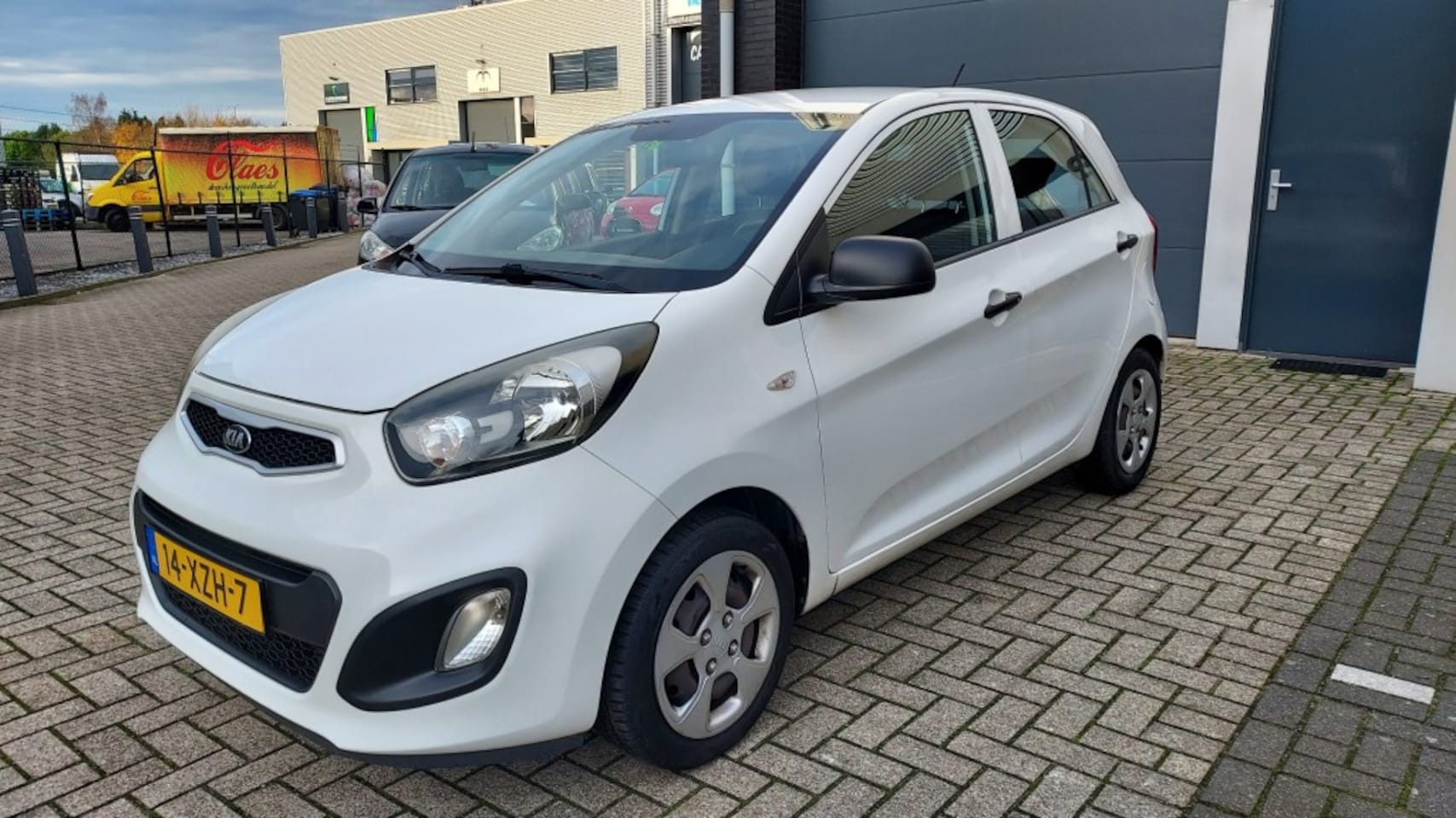 Kia Picanto - 1.0i CVVT 5-deurs met nieuwe APK en Onderhoudsbeurt - AutoWereld.nl