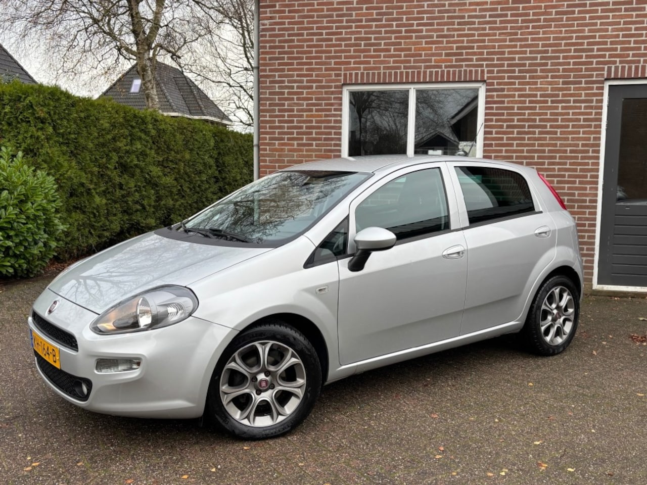 Fiat Punto - 0.9 TwinAir Lounge - AutoWereld.nl