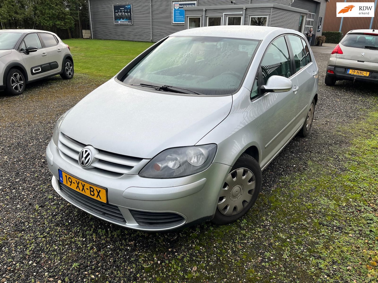 Volkswagen Golf Plus - 1.6 FSI PLUS airco - AutoWereld.nl