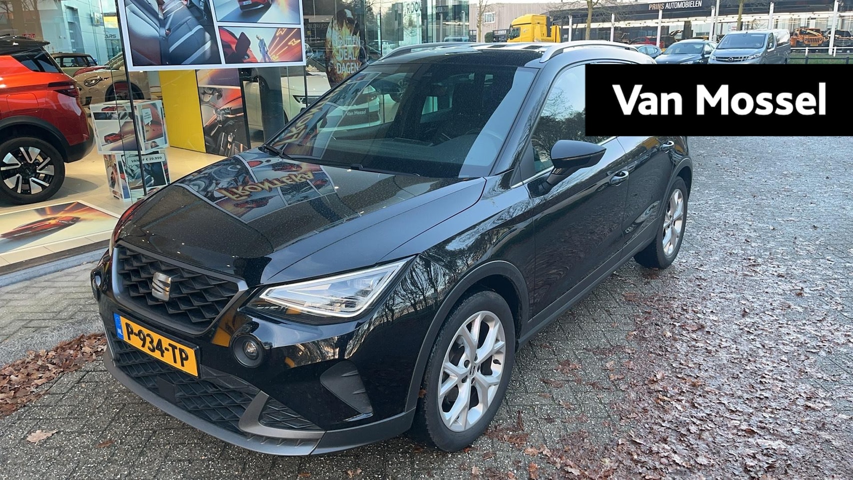 SEAT Arona - 1.0 TSI FR Business Intense | Stoelverwarming | Navigatie | Carplay | - AutoWereld.nl