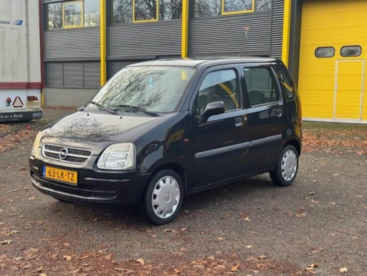 Opel Agila - 1.2-16V Airco - AutoWereld.nl