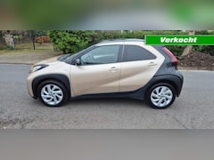 Toyota Aygo X - 1.0 VVT-i S-cvt First*automaat*apple*android*cruise