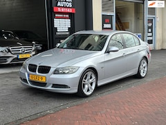 BMW 3-serie - 320i Clima Stoelverwarming PDC