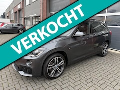 BMW X1 - XDrive25i 231PK M-Sport LED Pano Leder Camera HUD H/K