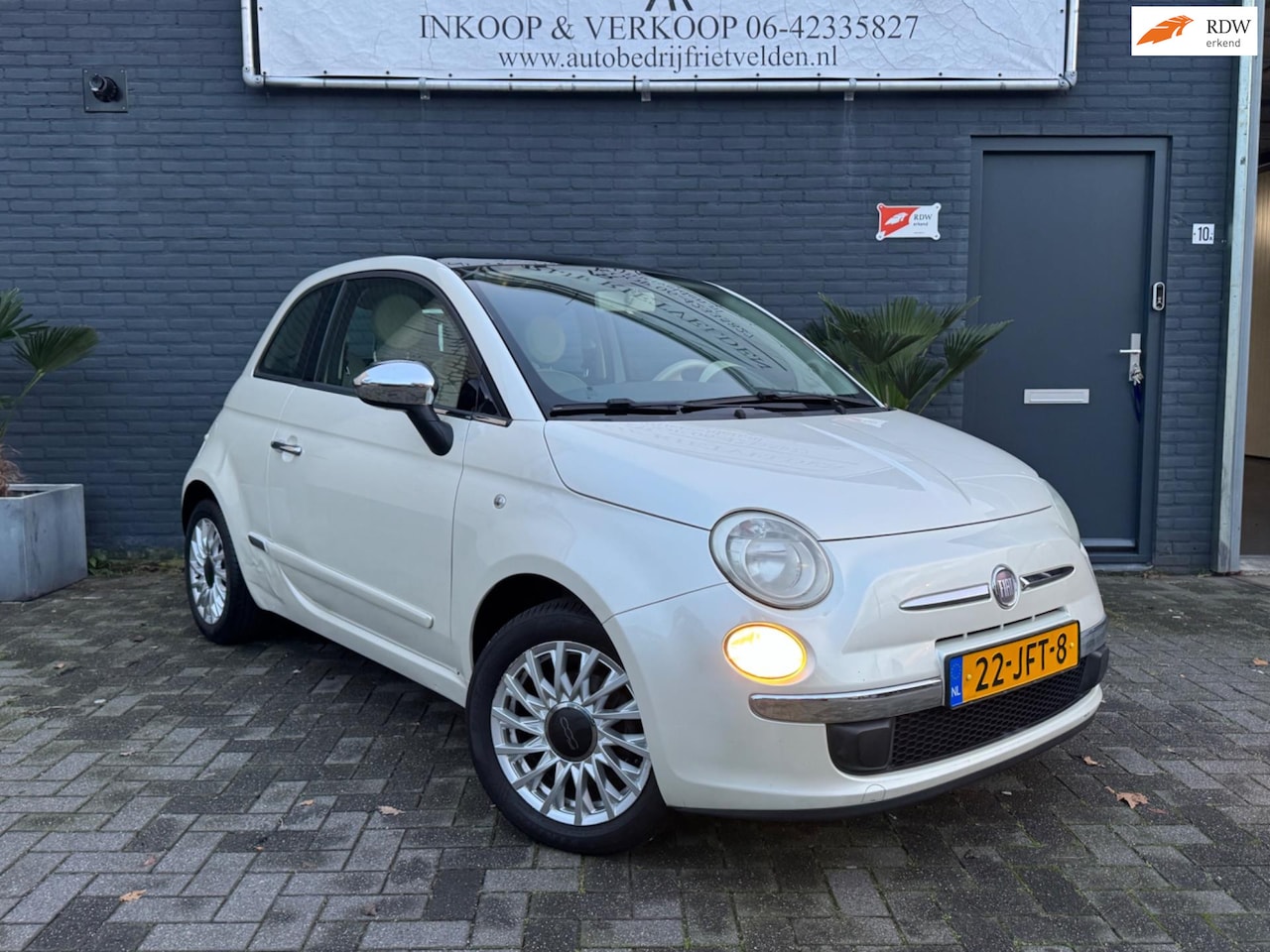Fiat 500 - 1.2 Lounge Automaat Airco Lm velgen! Inruil mogelijk! - AutoWereld.nl