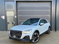Audi Q2 - 35 1.5 TFSI 3x S-Line PANO KEYLESS CAMERA RODE STIKSELS VIRTUAL CARPLAY