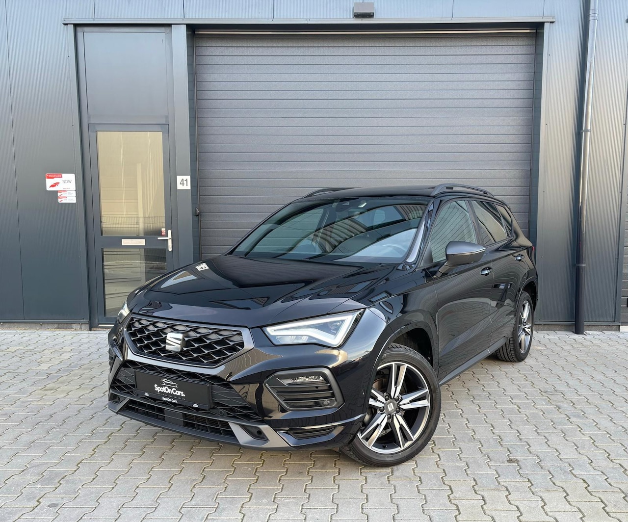SEAT Ateca - 1.5 TSI 150pk FR AUTOMAAT LED PANO VIRTUAL KEYLESS CAMERA - AutoWereld.nl