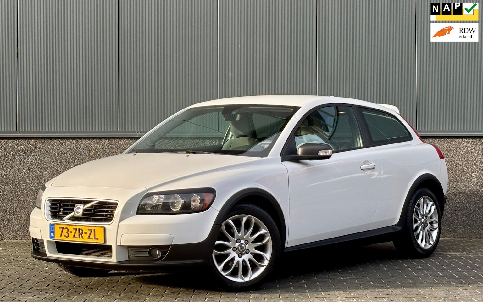 Volvo C30 - 1.6 Nette Auto NAP - AutoWereld.nl