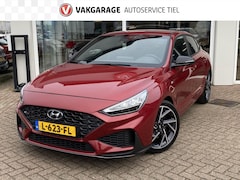 Hyundai i30 Fastback - 1.5 T-GDi MHEV N Line Stoelverwarming, navigatie Apple CarPlay/Android Auto, suède interie