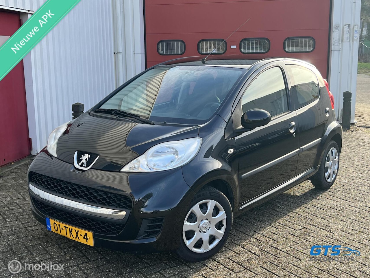 Peugeot 107 - 1.0-12V XS 2012 Airco 5Dr Nieuwe APK NAP Logisch - AutoWereld.nl