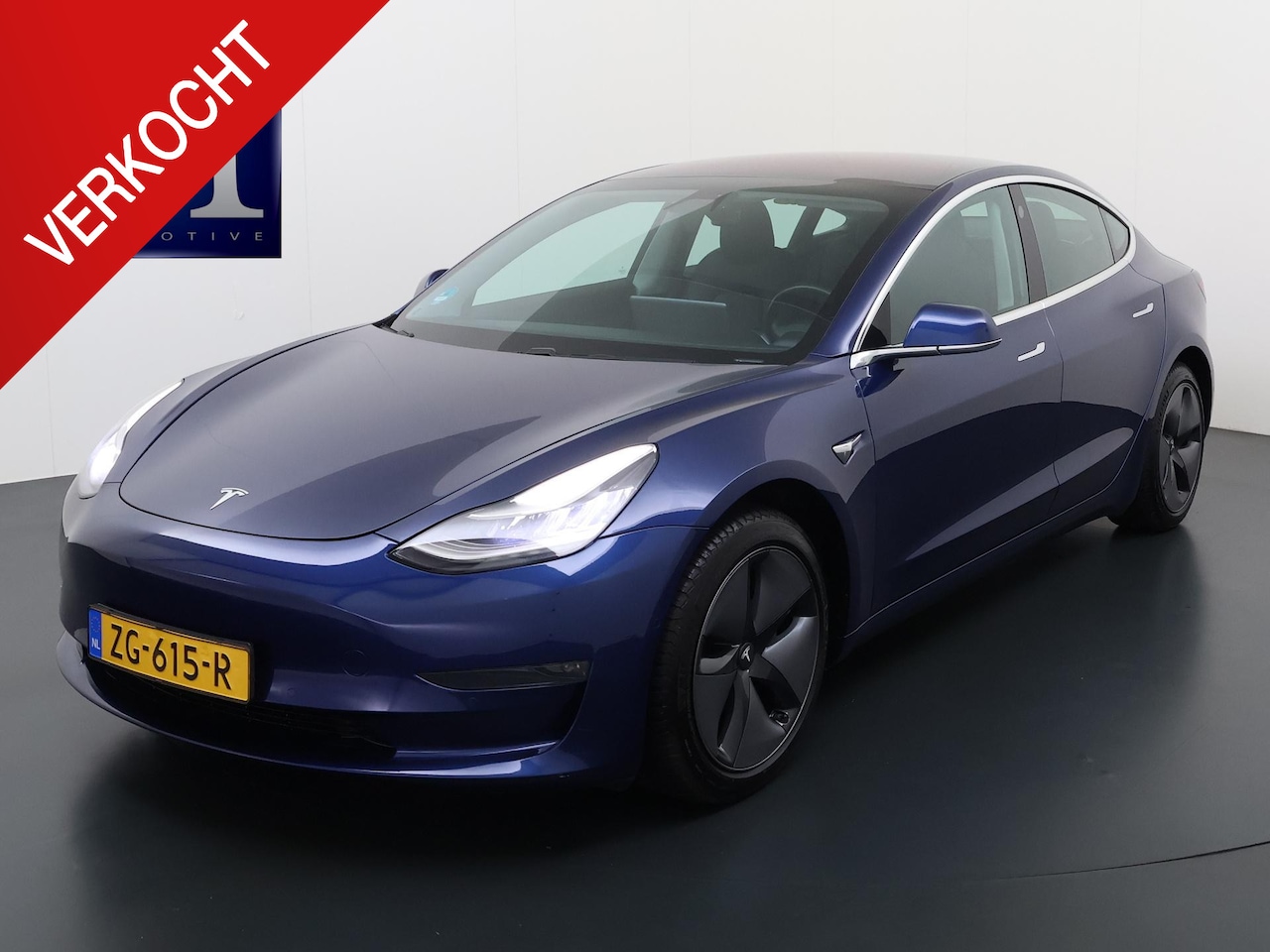 Tesla Model 3 - Long Range RWD Long Range AWD 75 kWh SOH 88% VAN: €22.900,- VOOR: €20.899,- UW EINDEJAARSVOORDEEL: €2.001 - AutoWereld.nl