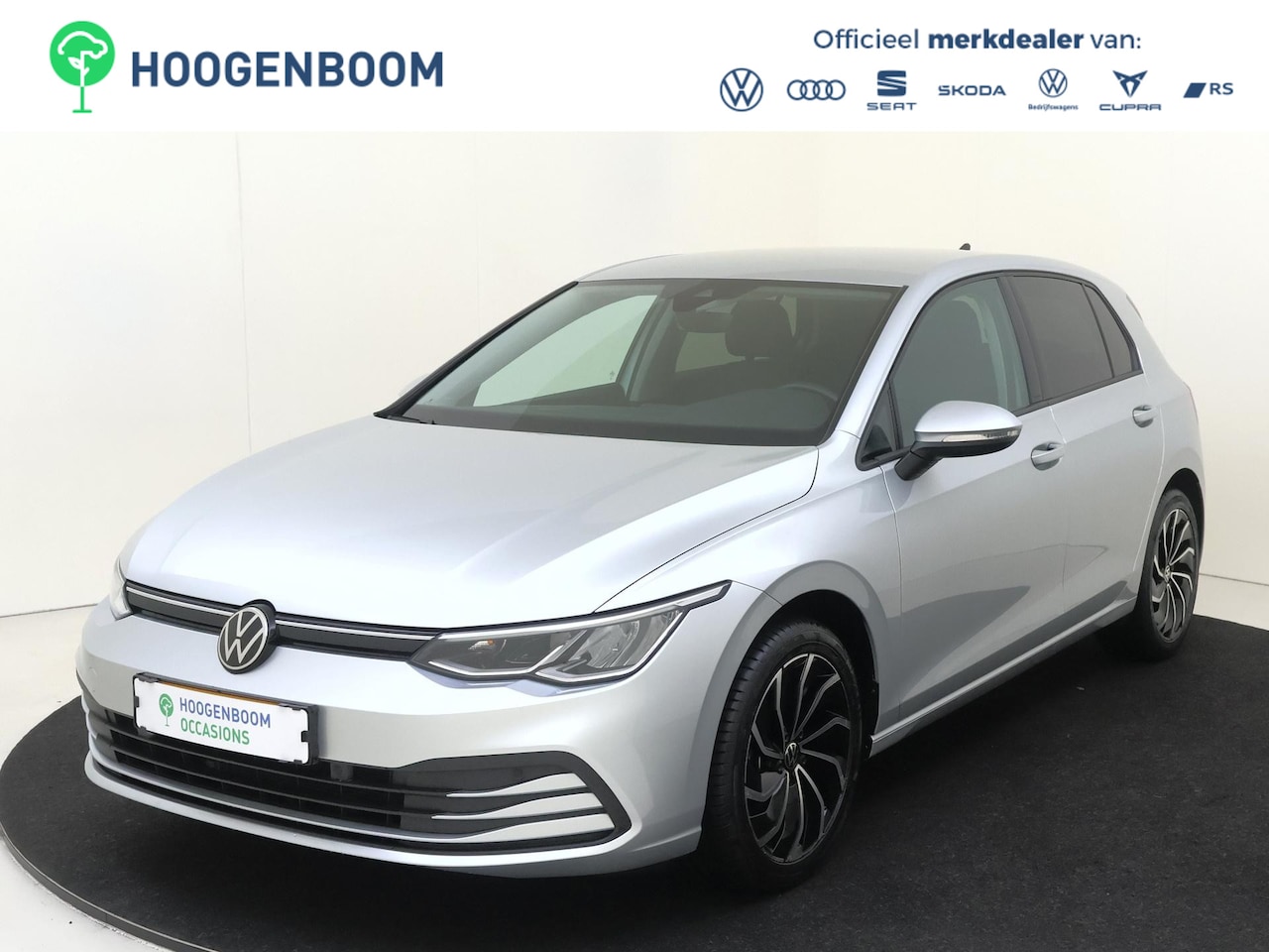 Volkswagen Golf - 1.0 TSI Life Business | Dodehoek detectie | Achteruitrijcamera | Stoel- en stuurwielverwar - AutoWereld.nl