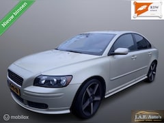 Volvo S40 - 2.4 Sportpakket Sportuitlaat Luxe Nieuwe APK