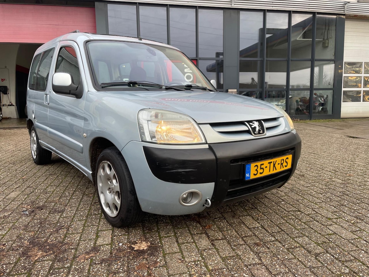 Peugeot Partner MPV - 1.6-16V Zenith 4 1.6-16V Zenith 4 - AutoWereld.nl