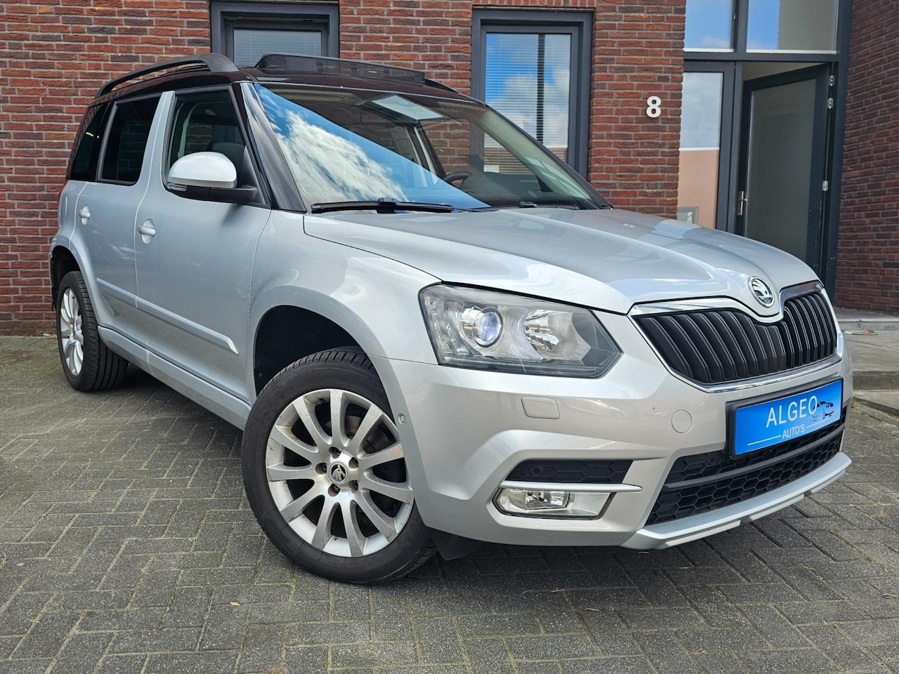 Skoda Yeti - 1.8 TSI Elegance 4x4 Automaat / Trekhaak - AutoWereld.nl