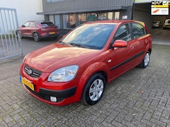 Kia Rio - 1.4 X-pect l AIRCO