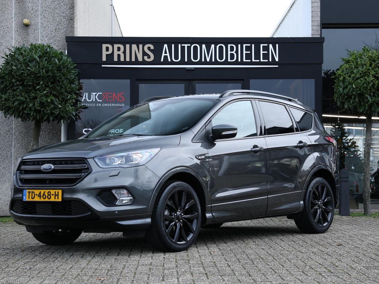 Ford Kuga - 1.5 ST Line|NL-Auto|Trekhaak - AutoWereld.nl