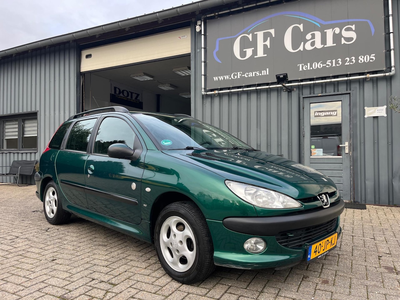 Peugeot 206 SW - 1.4 XS APK NAP - AutoWereld.nl