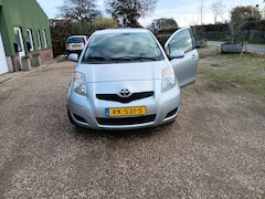 Toyota Yaris - 1.0 VVTi Cool