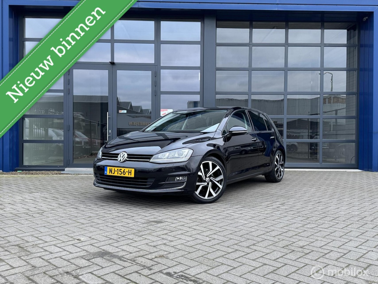 Volkswagen Golf - 1.4 TSI ACT Highline DSG / SFEER / XENON - AutoWereld.nl