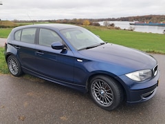 BMW 1-serie - 116i EffDyn. Ed. Business Line Ultimate Edition
